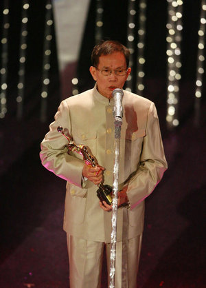 昔日爆红武打明星的现状遭兄弟背弃靠救济