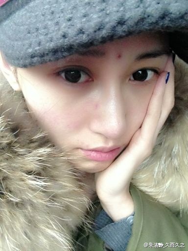 组图:35岁平安恋情曝光 女友朱洁静海量私照惊艳众人