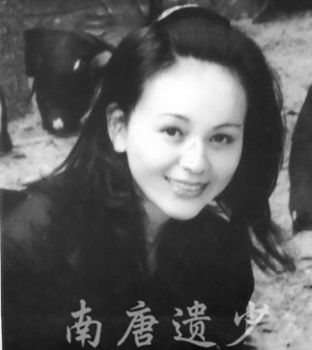 "雪姨"王琳16岁清秀旧照曝光 独自抚养8岁儿子(图)