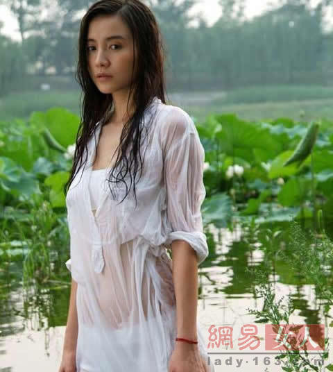 组图性感撩人盘点女星香艳销魂出浴照